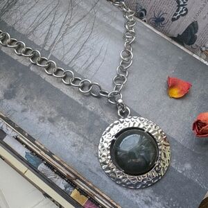 Vintage Silver-tone Necklace With Green Pendant